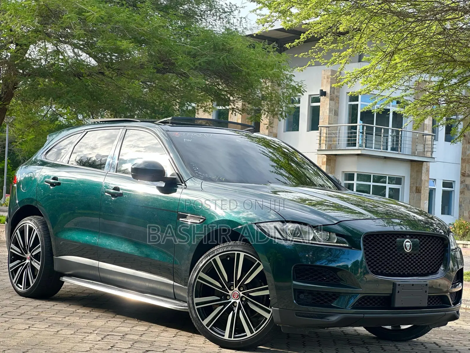 Jaguar F-Pace 20d R-Sport 2017 Green