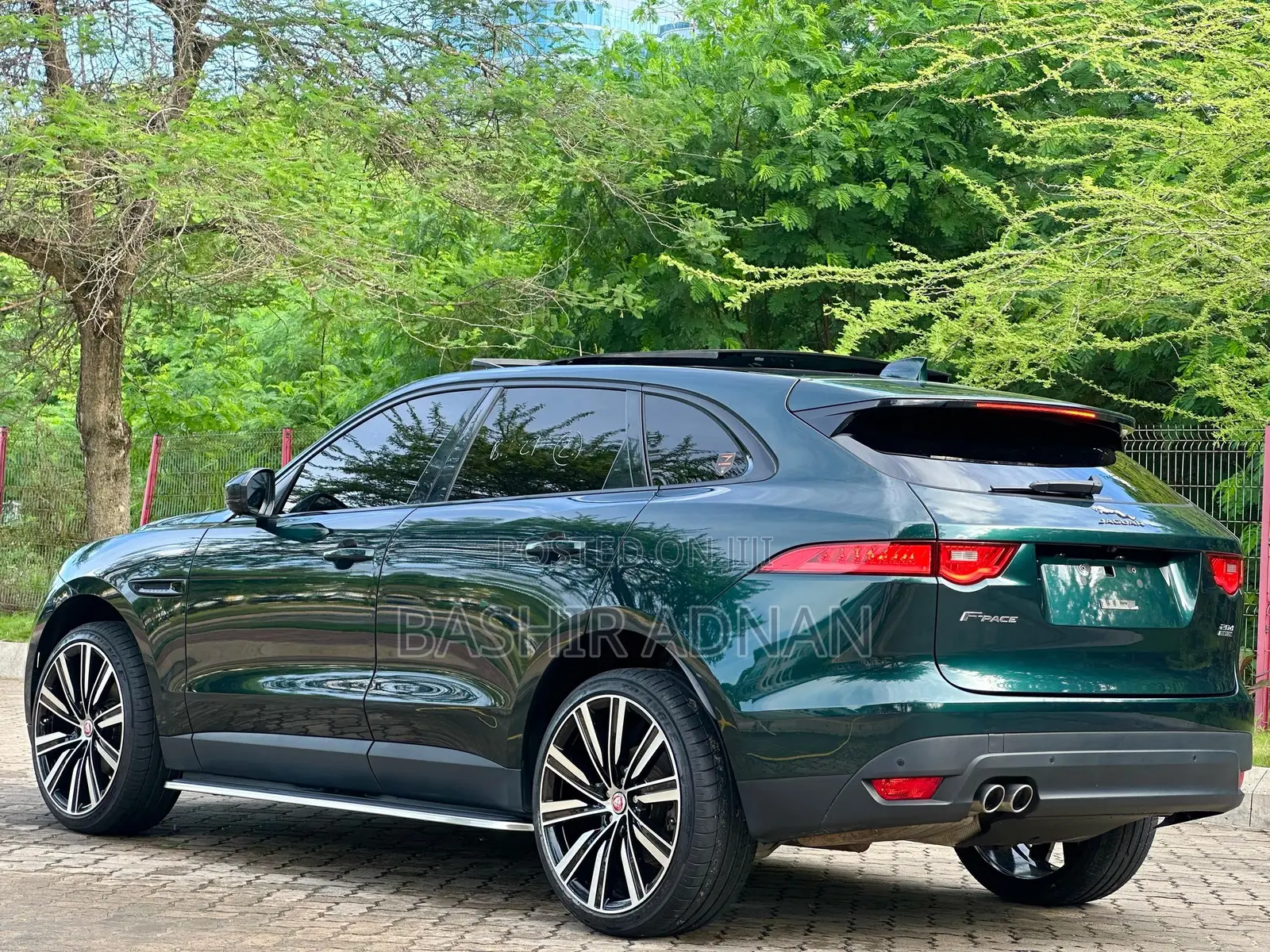 Jaguar F-Pace 20d R-Sport 2017 Green