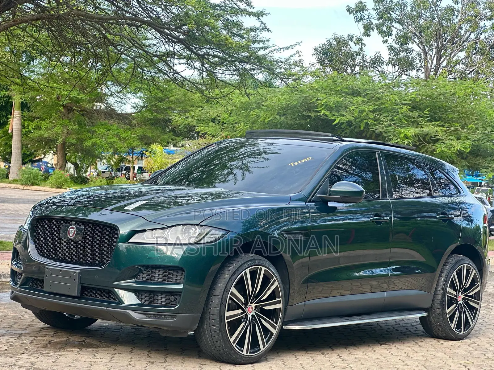 Jaguar F-Pace 20d R-Sport 2017 Green