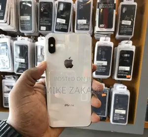 Apple iPhone X 64 GB White