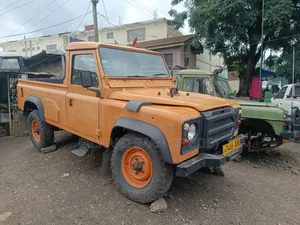 Land Rover Defender Soft Top 4x4 1995 Orange