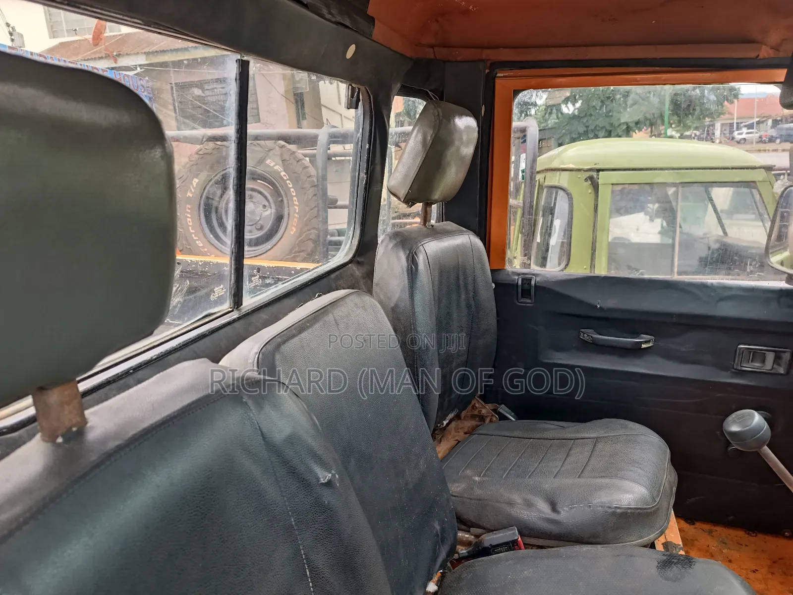 Land Rover Defender Soft Top 4x4 1995 Orange