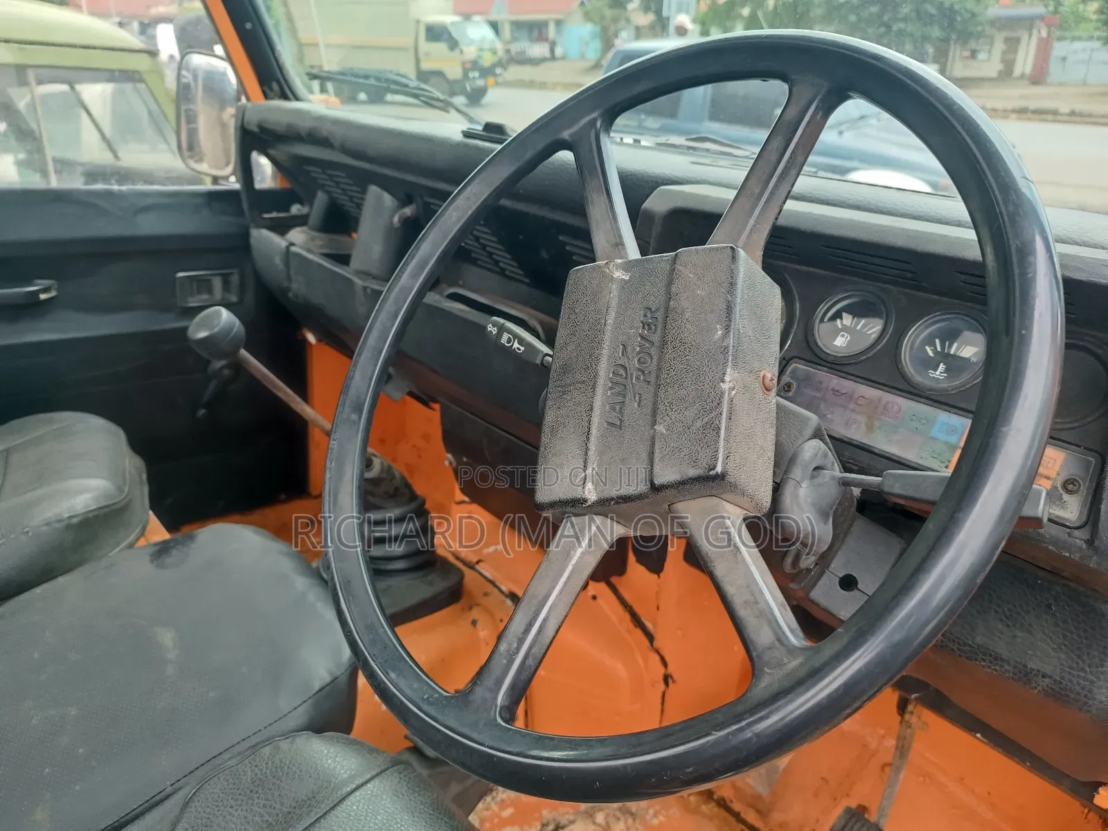 Land Rover Defender Soft Top 4x4 1995 Orange