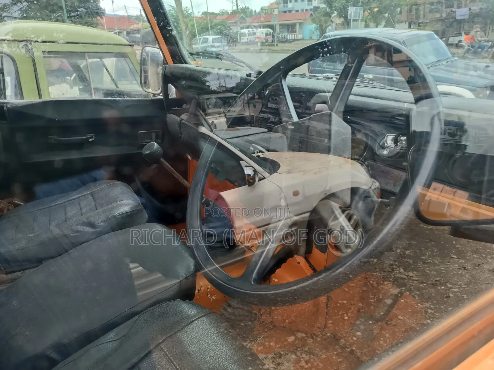 Land Rover Defender Soft Top 4x4 1995 Orange