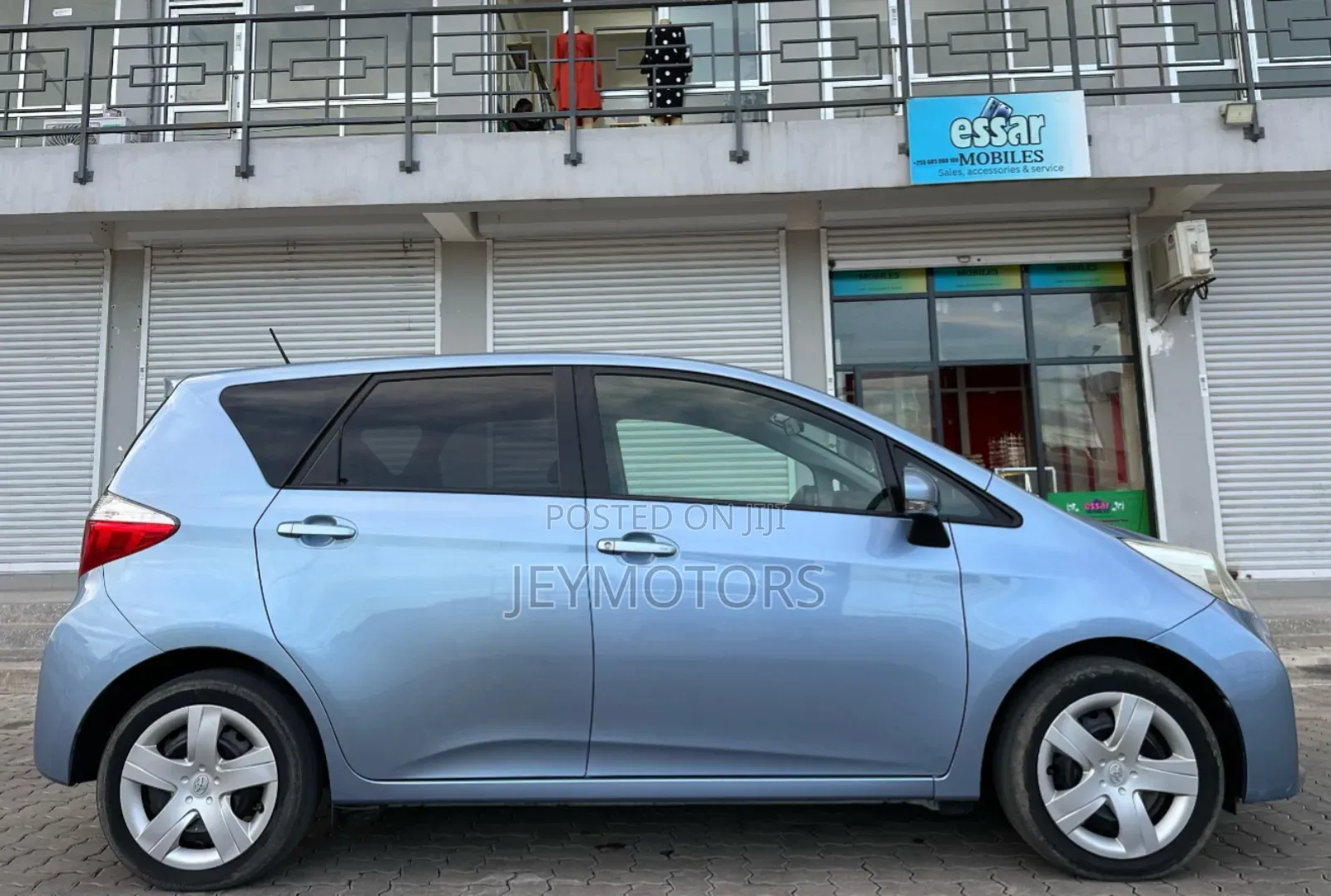 Toyota Ractis 2014 Blue