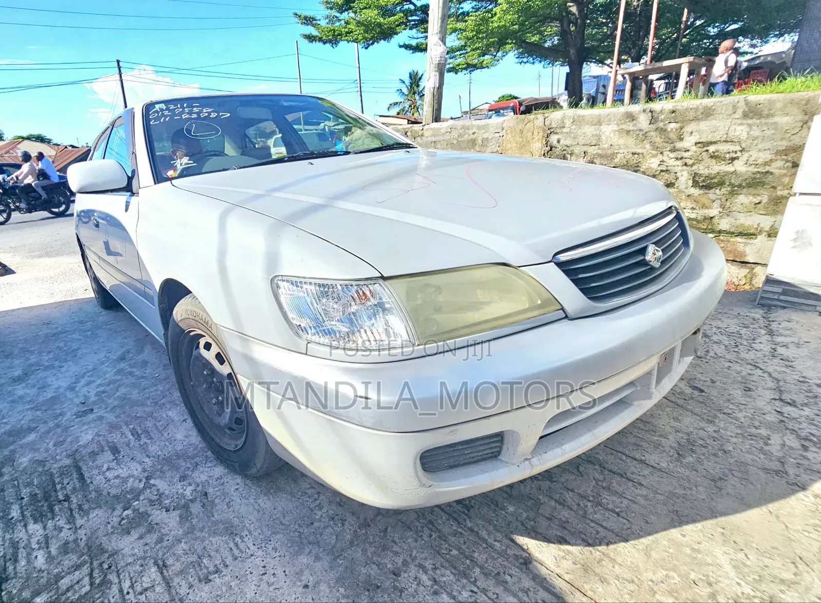 Toyota Corona Premio 2.0 Petrol AWD 2001 White