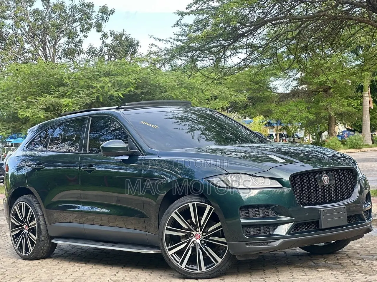 Jaguar F-Pace 20d R-Sport 2017 Green