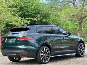 Jaguar F-Pace 20d R-Sport 2017 Green