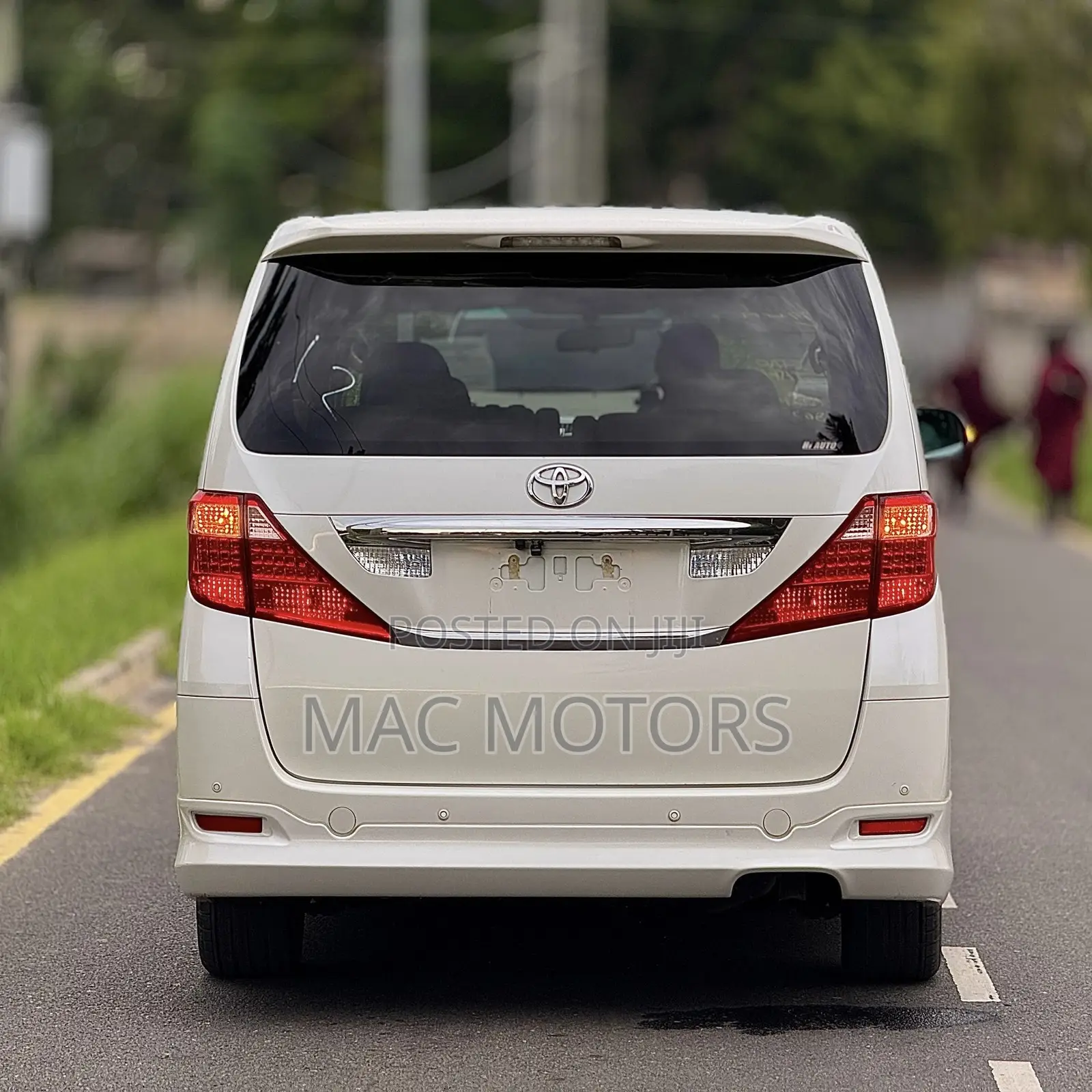 Toyota Alphard 2.4 Petrol FWD 2008 White