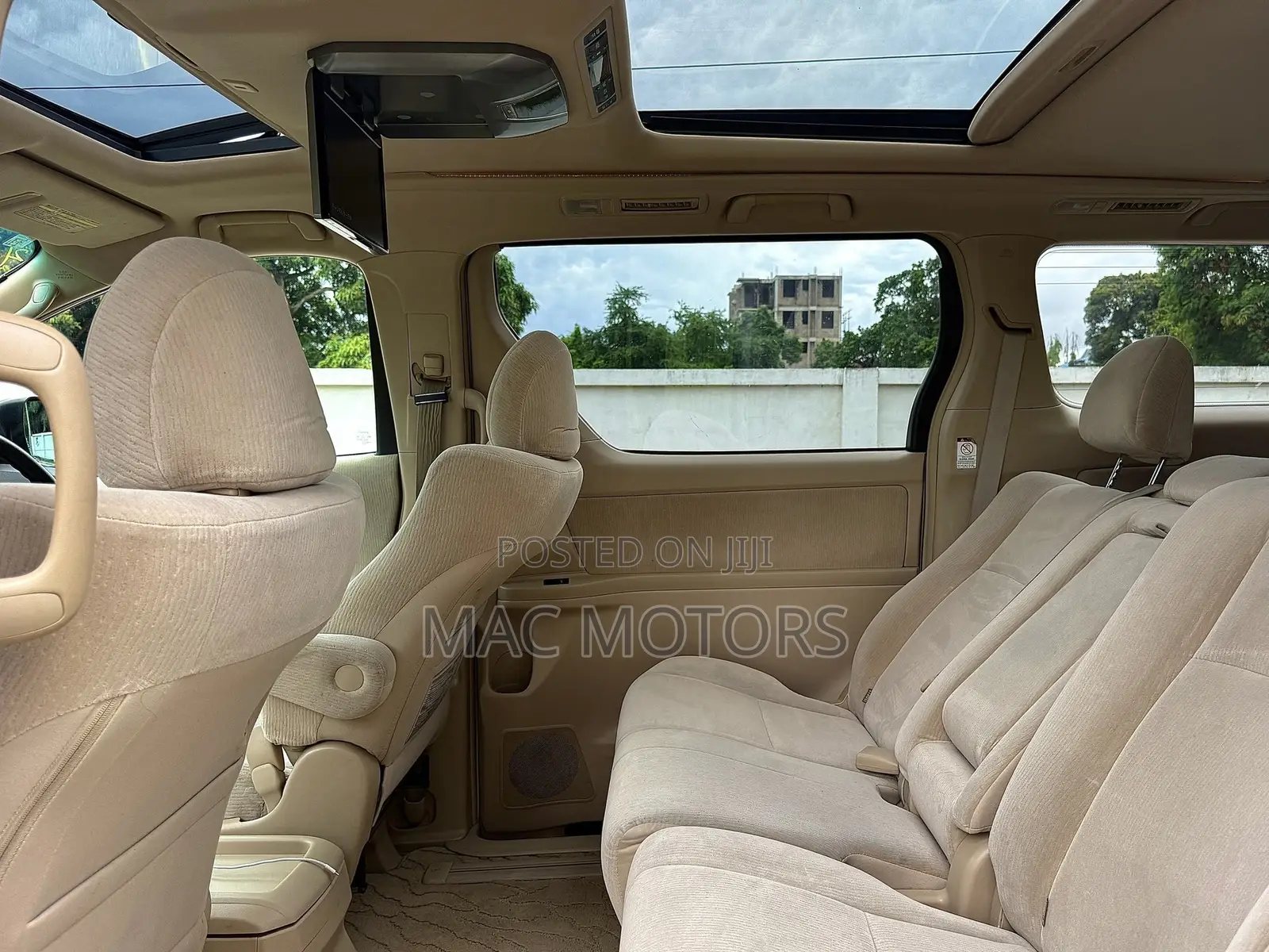 Toyota Alphard 2.4 Petrol FWD 2008 White