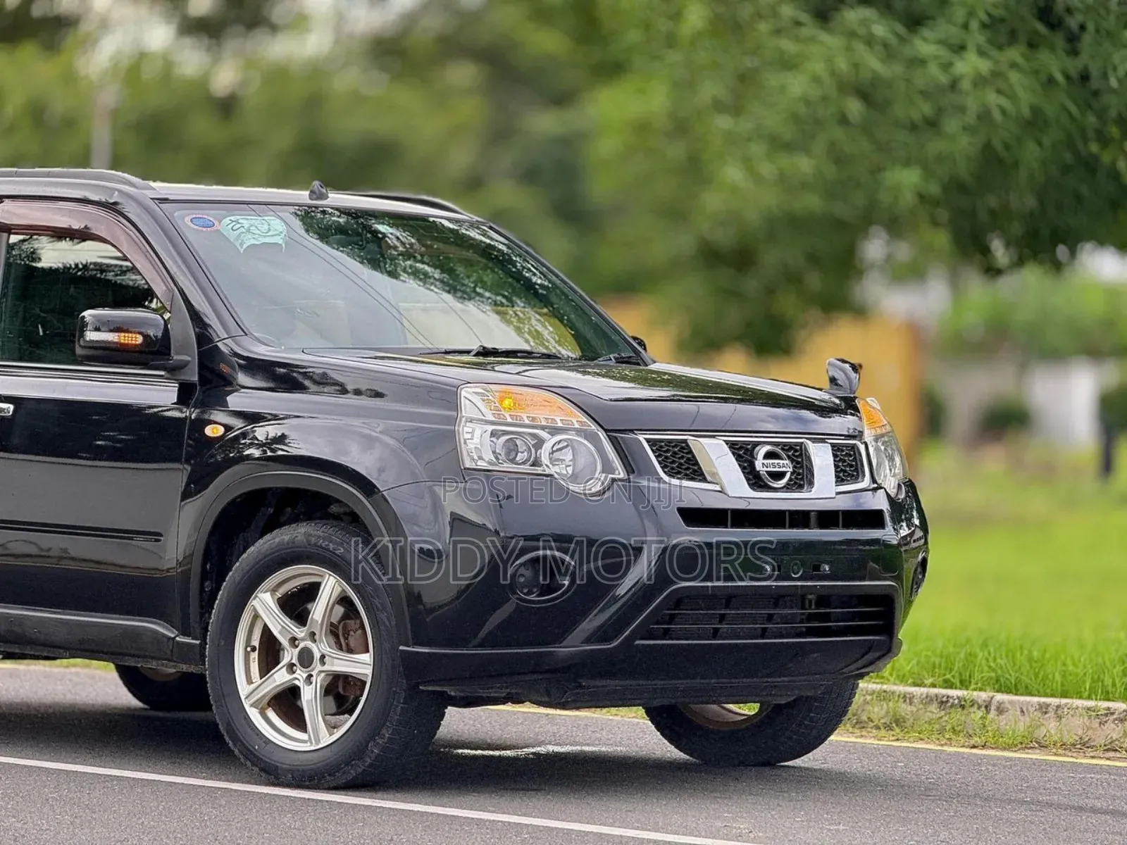 Nissan X-Trail 2012 Black
