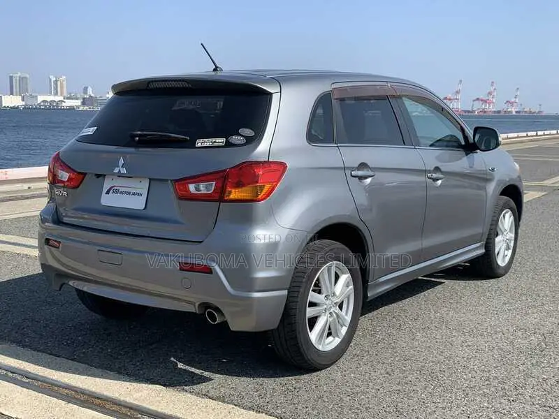 Mitsubishi RVR 2010 Gray