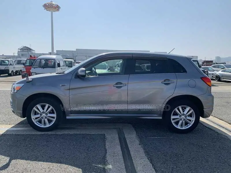Mitsubishi RVR 2010 Gray