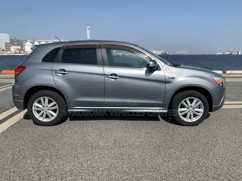 Mitsubishi RVR 2010 Gray