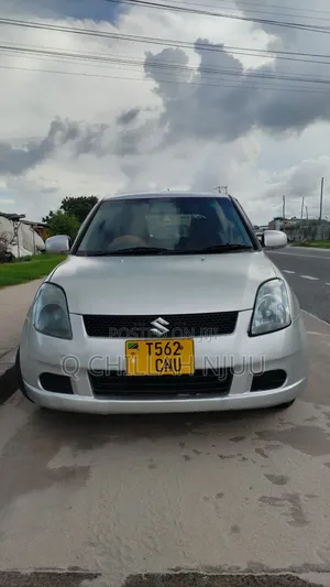 Suzuki Swift 2004 Silver