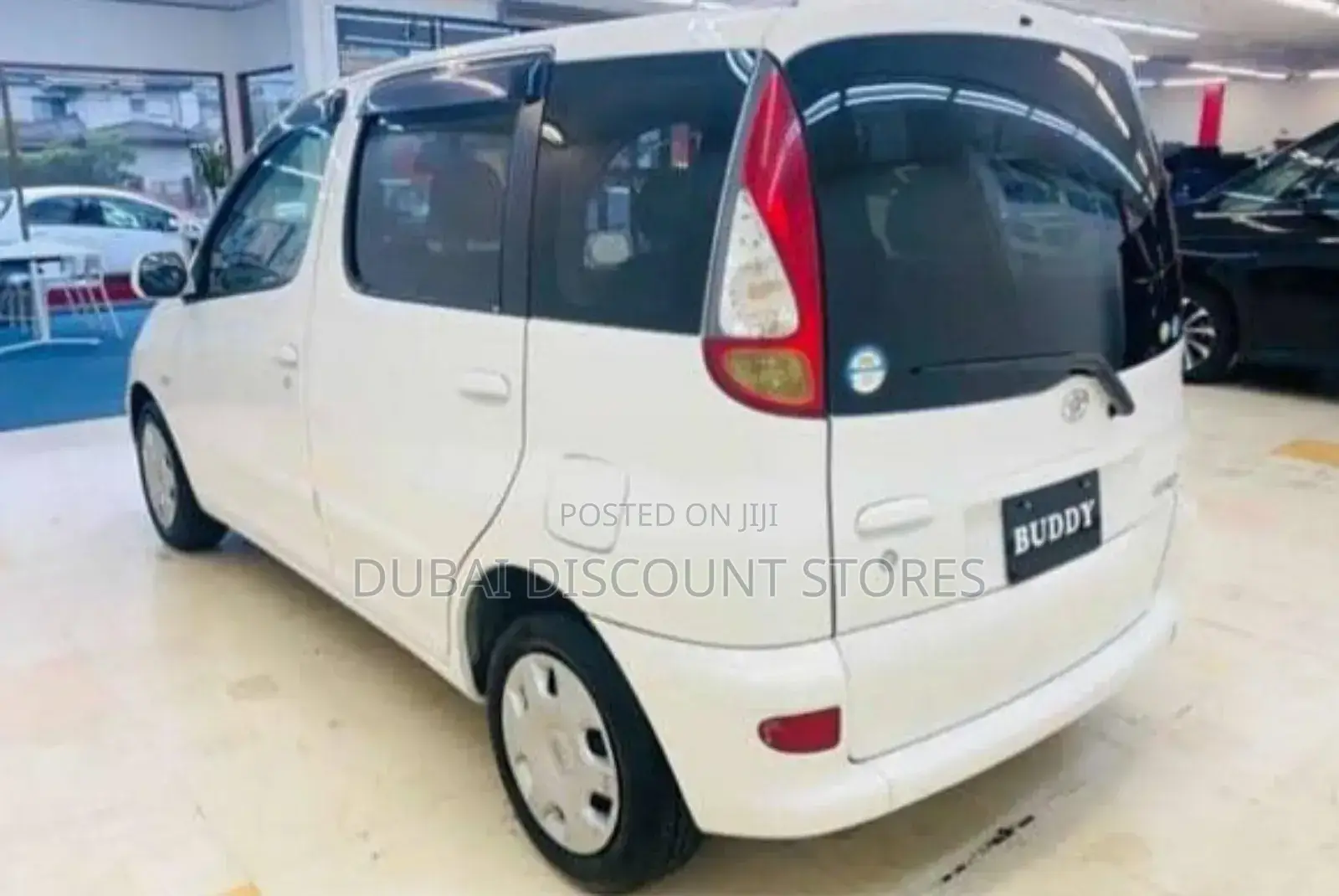 Toyota Fun Cargo 2009 White