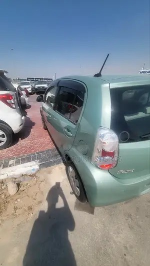 Toyota Passo 2011 Green
