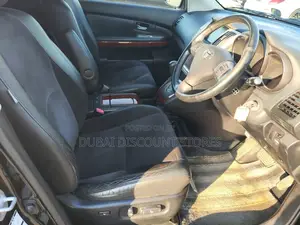 Toyota Passo 2011 Green