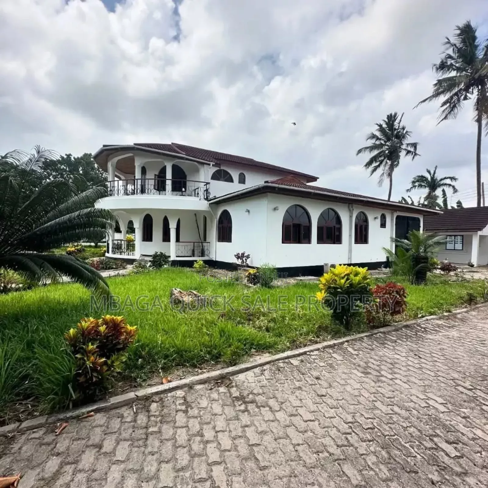 6bdrm House in Mbezi Beach for sale