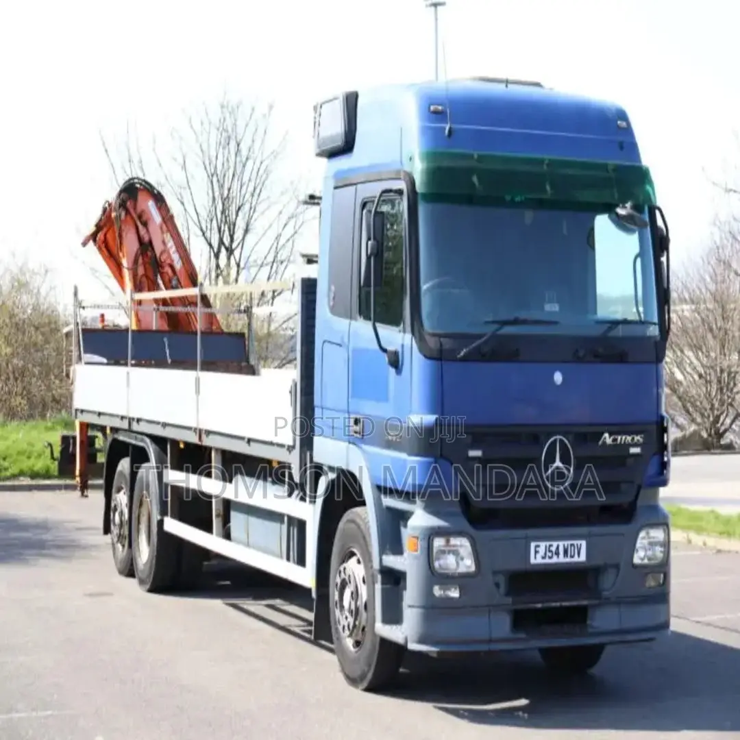 2004 Actros 6x2 With Crane