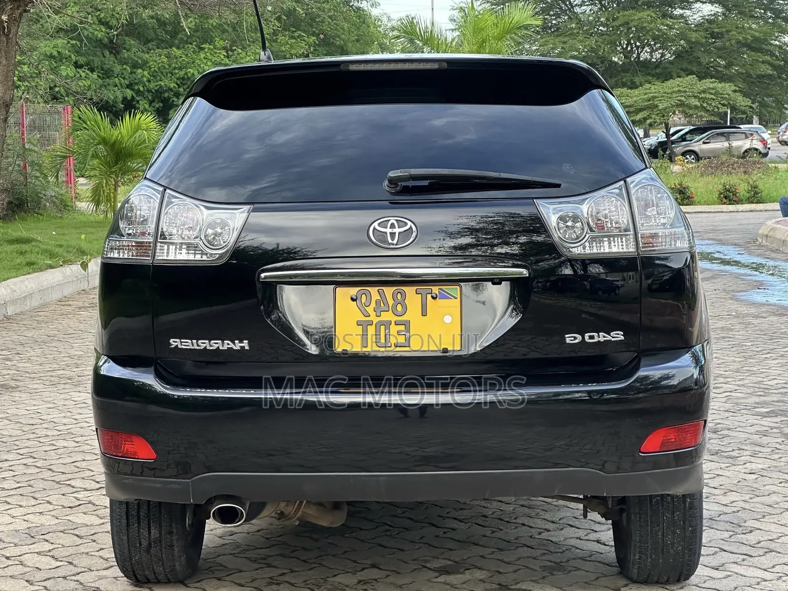 Toyota Harrier 2006 Matt Black