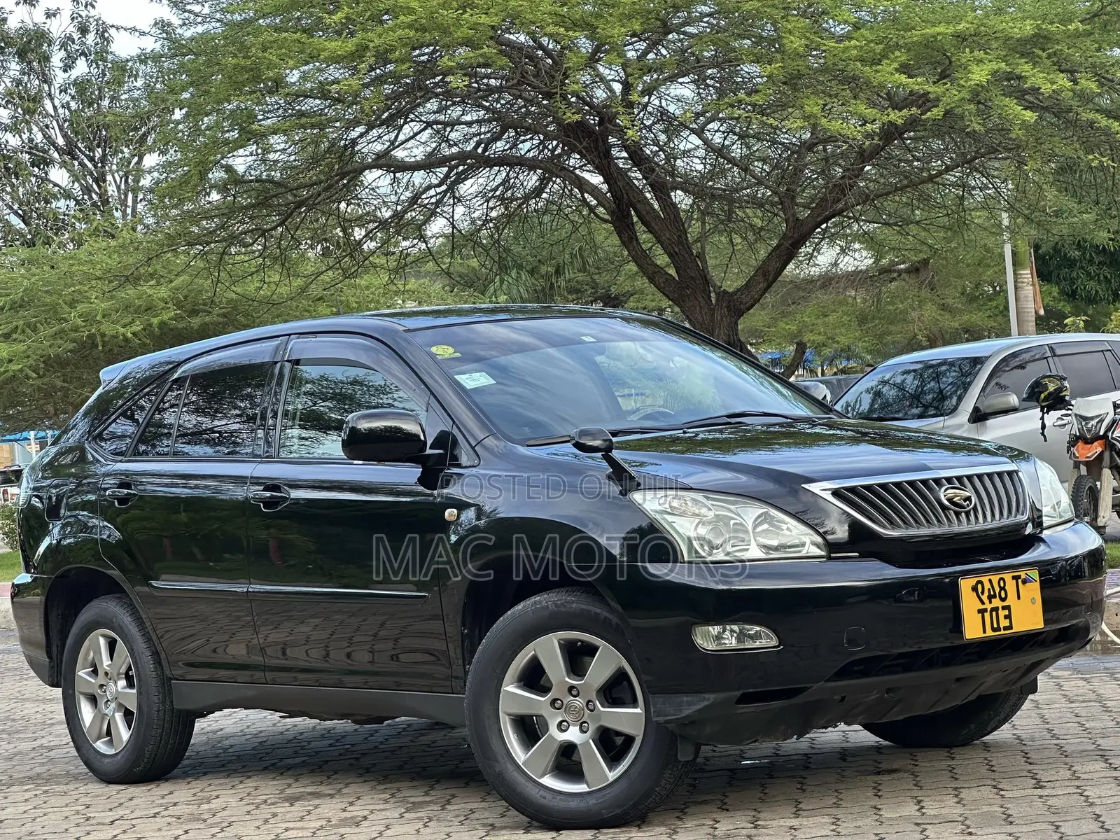Toyota Harrier 2006 Matt Black