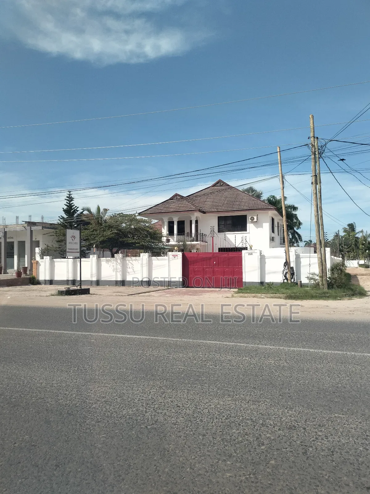 Mini Flat in Mwai Kibaki Rd, Kinondoni for sale