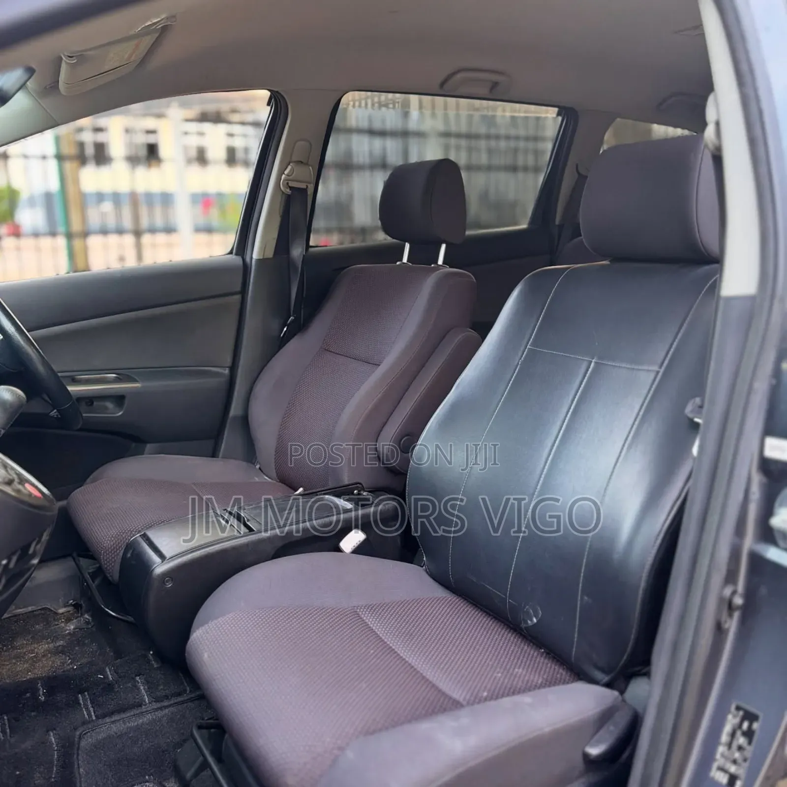 Toyota Wish 2004 Gray