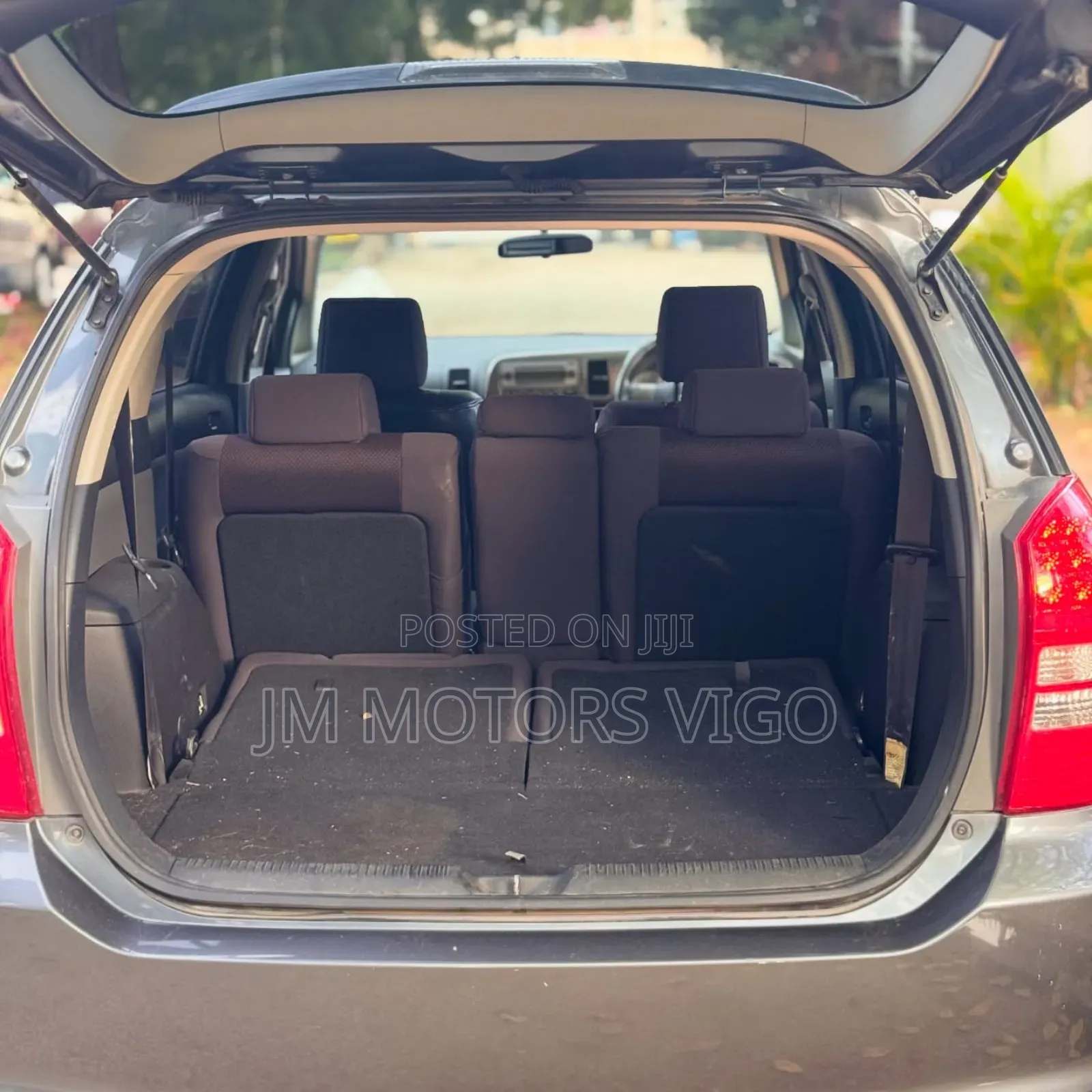 Toyota Wish 2004 Gray