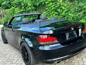BMW 1 Series 2011 Black