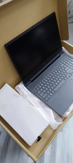 New Laptop HP 16GB Intel Core I7 SSD 1T