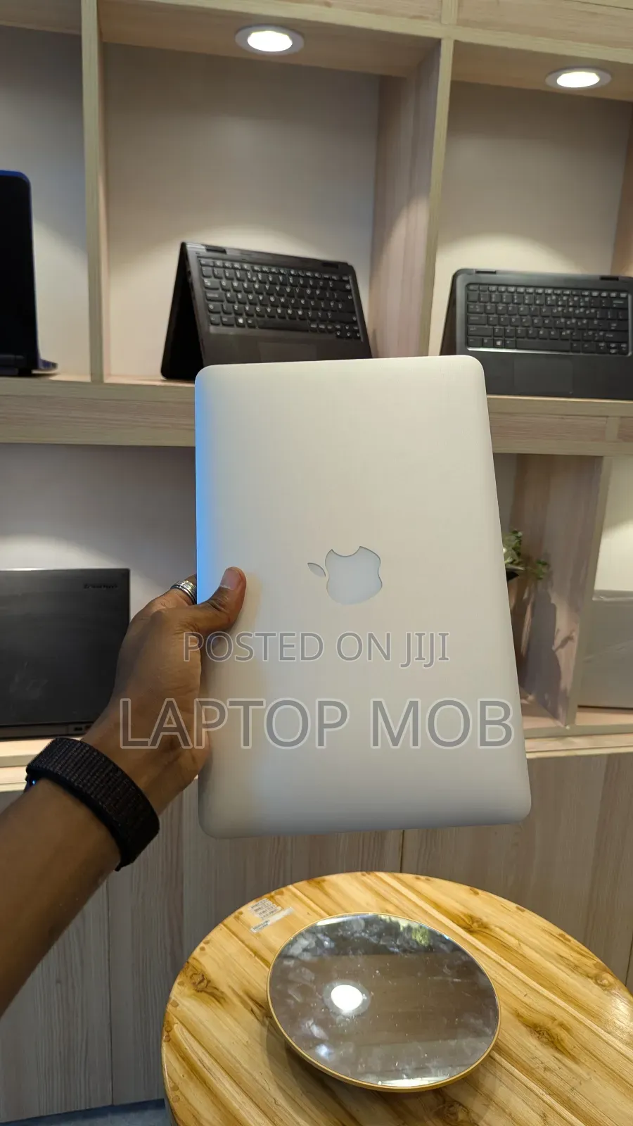 Laptop Apple MacBook Pro 2015 4GB Intel Core I5 SSD 128GB