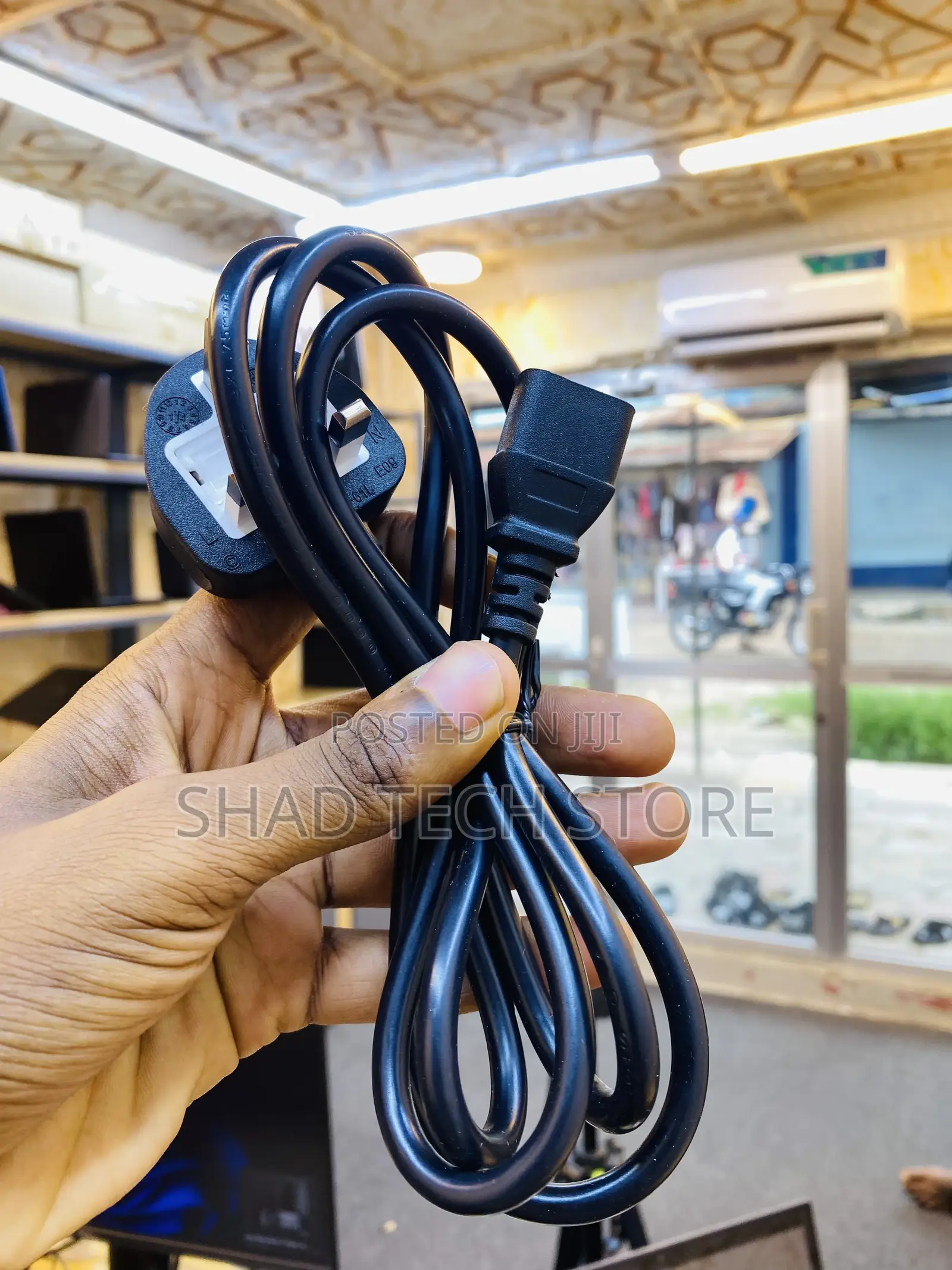 Desktop Power Cable