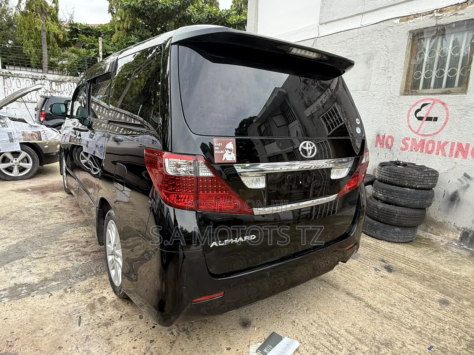 Toyota Alphard 2.4 Petrol AWD 2009 Black