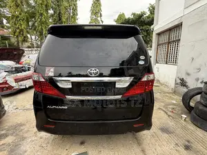 Toyota Alphard 2.4 Petrol AWD 2009 Black