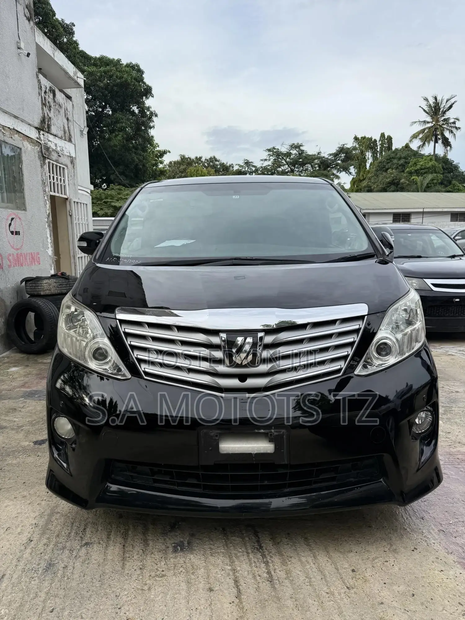 Toyota Alphard 2.4 Petrol AWD 2009 Black