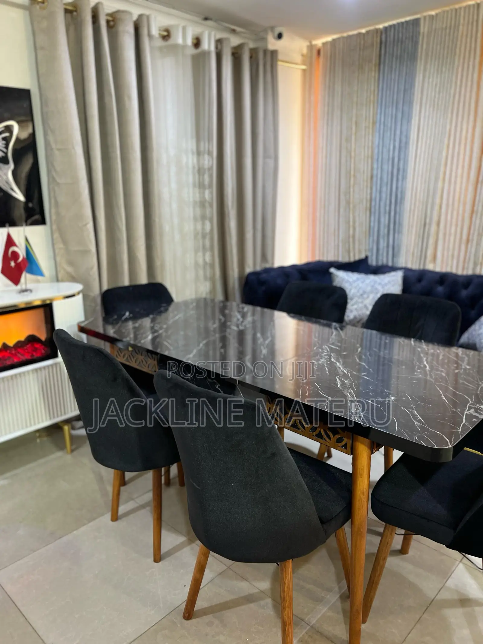 Dinning Table Viti 6 Za Kisasa Nzuri Sana Quality No. Moja