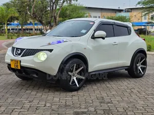 Nissan Juke 2011 White