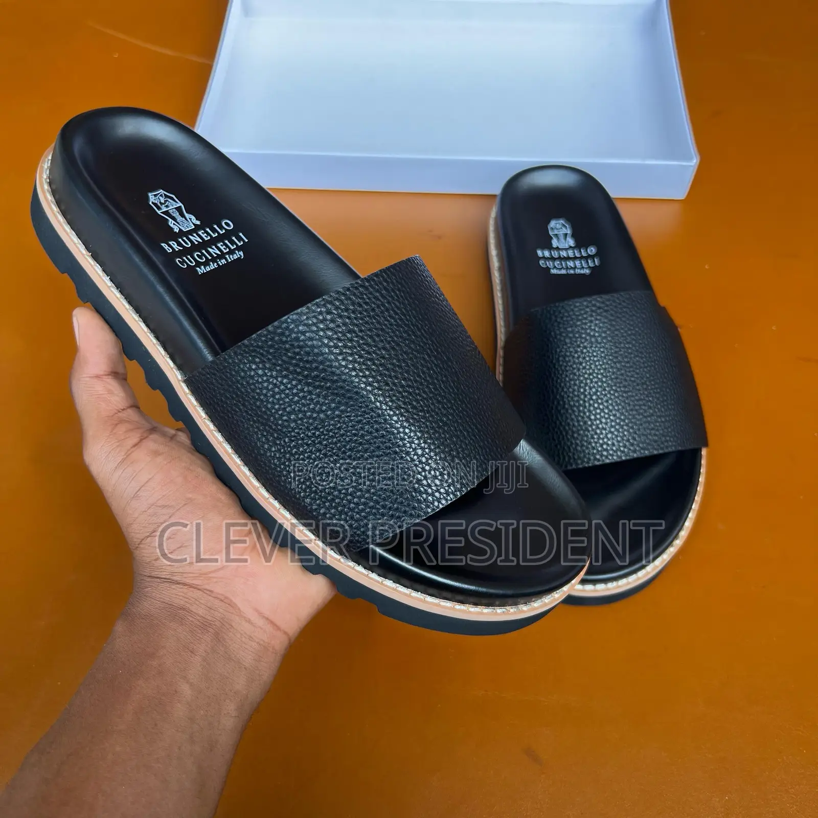 Sandals Piga Sim Au Whatsapp