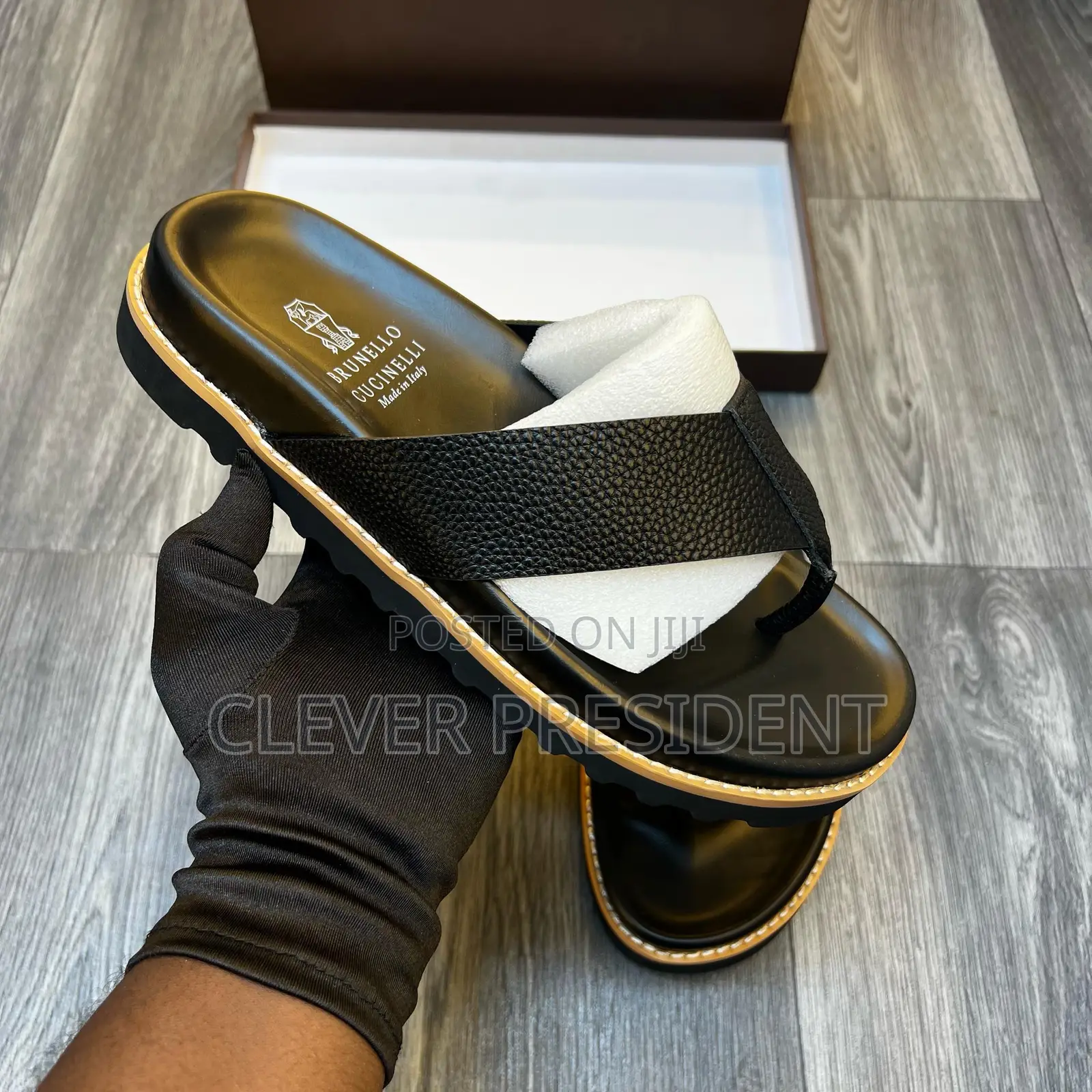 Sandals Piga Sim Au Whatsapp