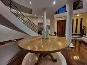 5bdrm House in Arusha Njiro for sale