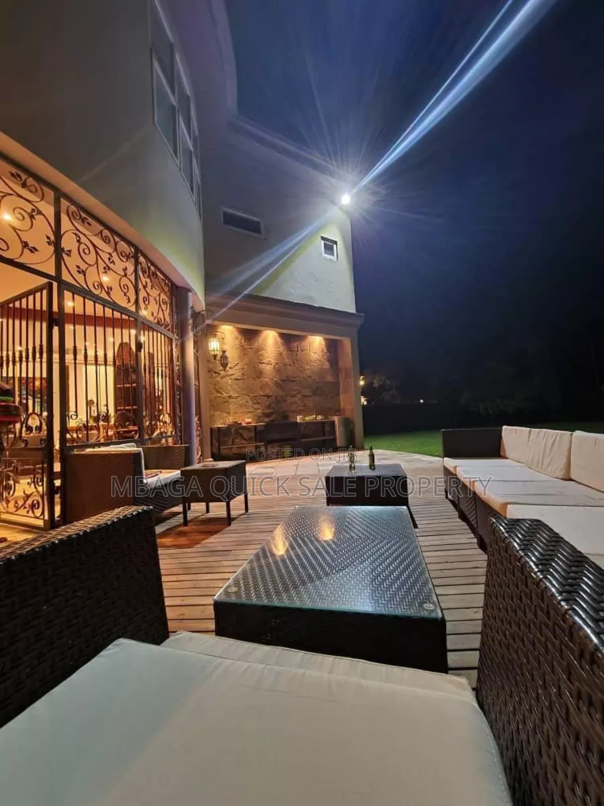 5bdrm House in Arusha Njiro for sale