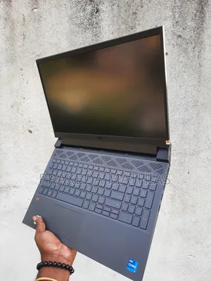 New Laptop Dell G15 5535 16GB Intel Core I7 SSD 512GB
