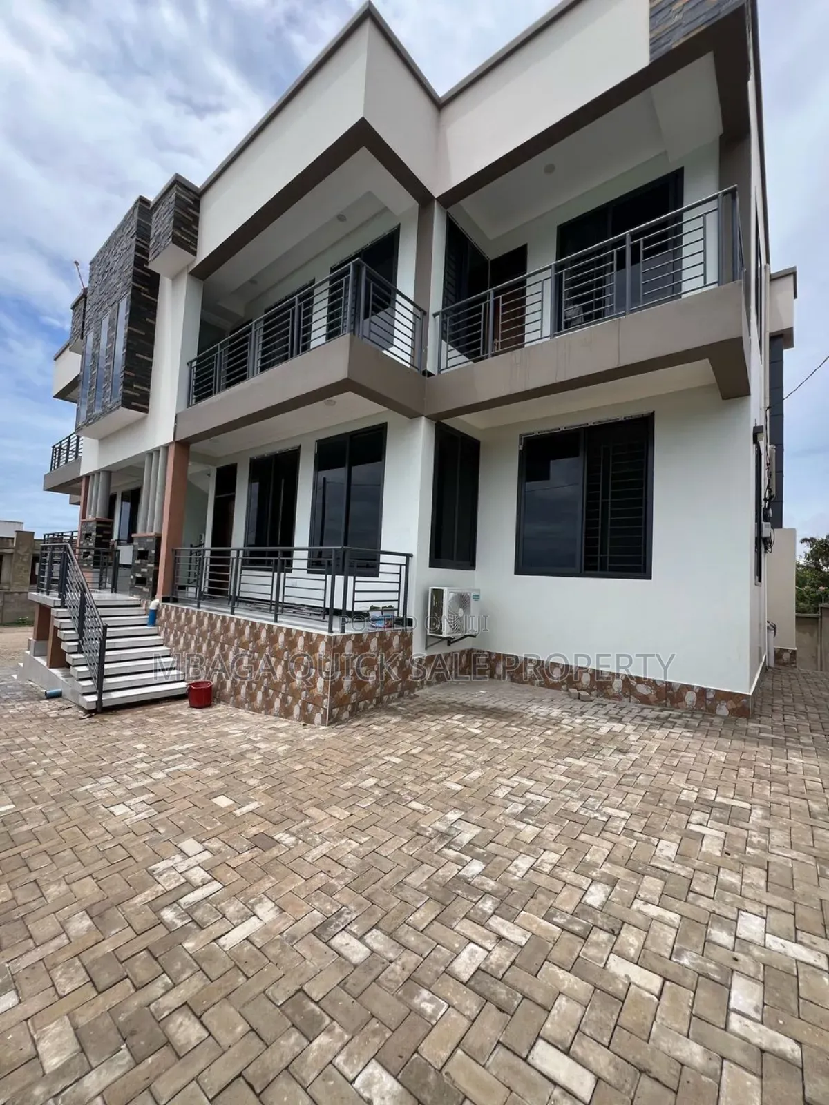 3bdrm Apartment in Makongo Juu Goba for rent