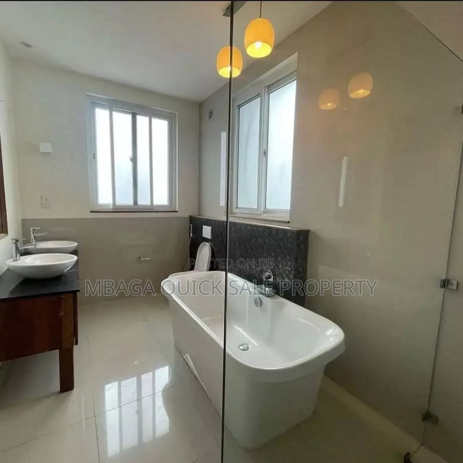 4bdrm House in Kawe Beach for rent