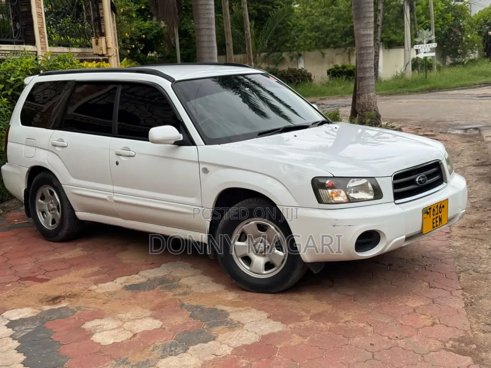 Subaru Forester 2004 White