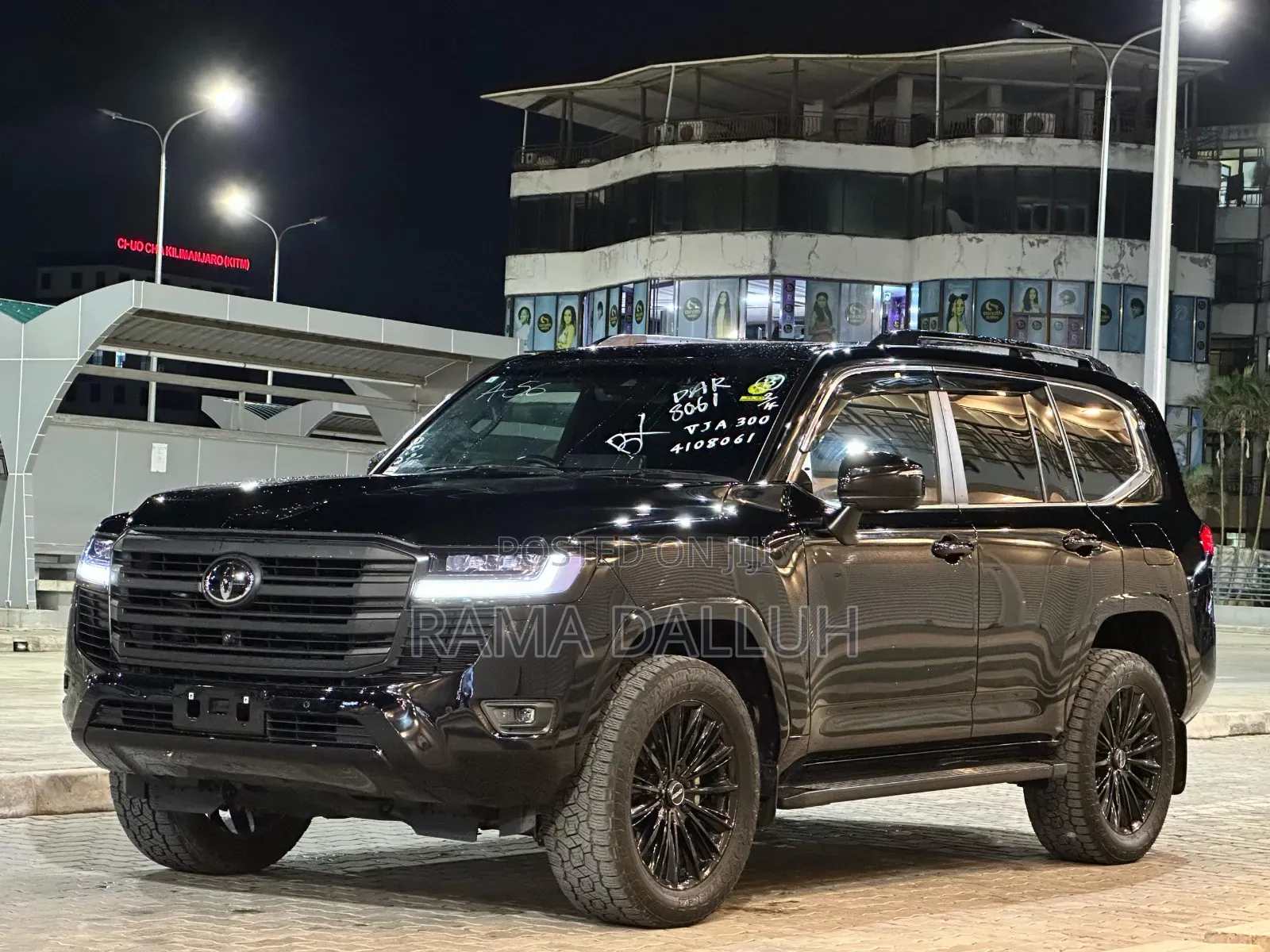 Toyota Land Cruiser 2024 Black