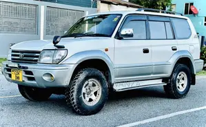 Photo - Toyota Land Cruiser Prado 2008 White