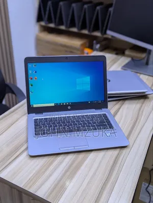 Laptop HP EliteBook 840 G3 8GB Intel Core I5 HDD+SSD 500GB