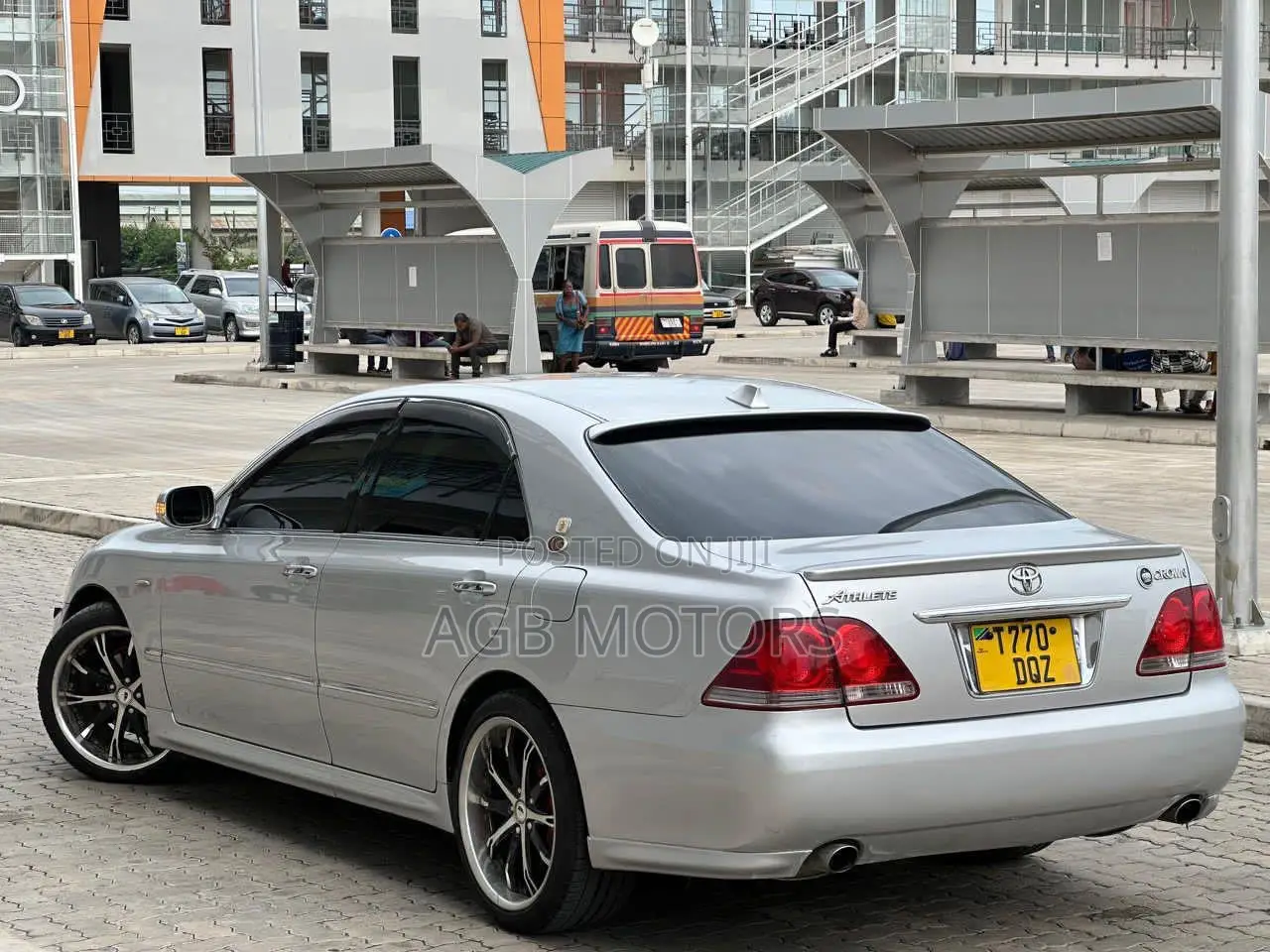 Toyota Crown 2005 Silver